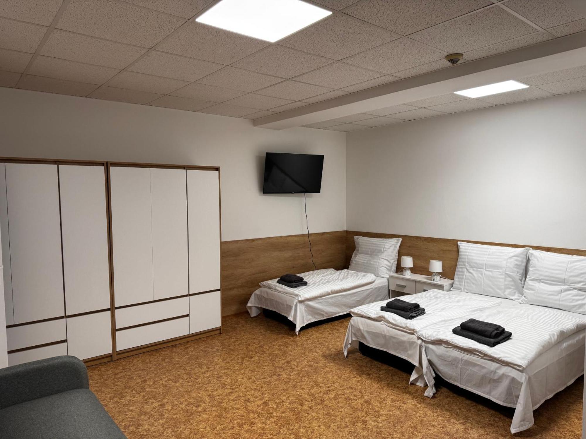 D8 Apartmany Ústí nad Labem Buitenkant foto